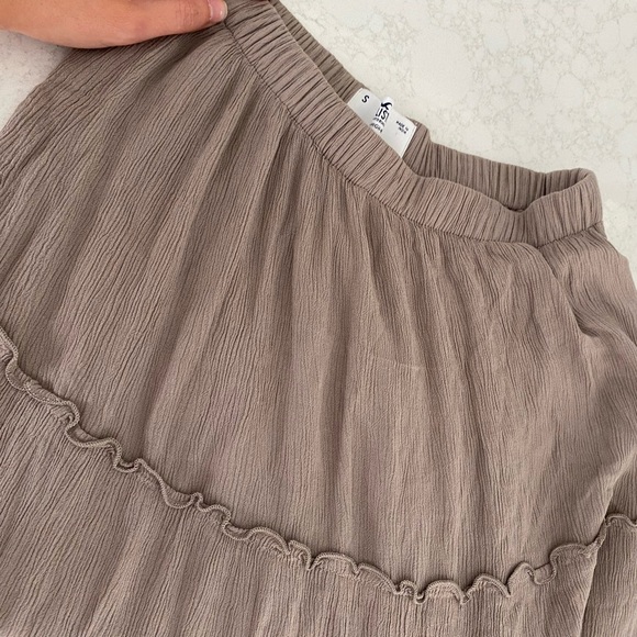 Hollister Tiered Maxi Skirt - Picture 2 of 3